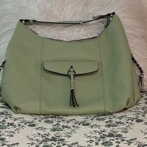 Sleek Green Women's Bag